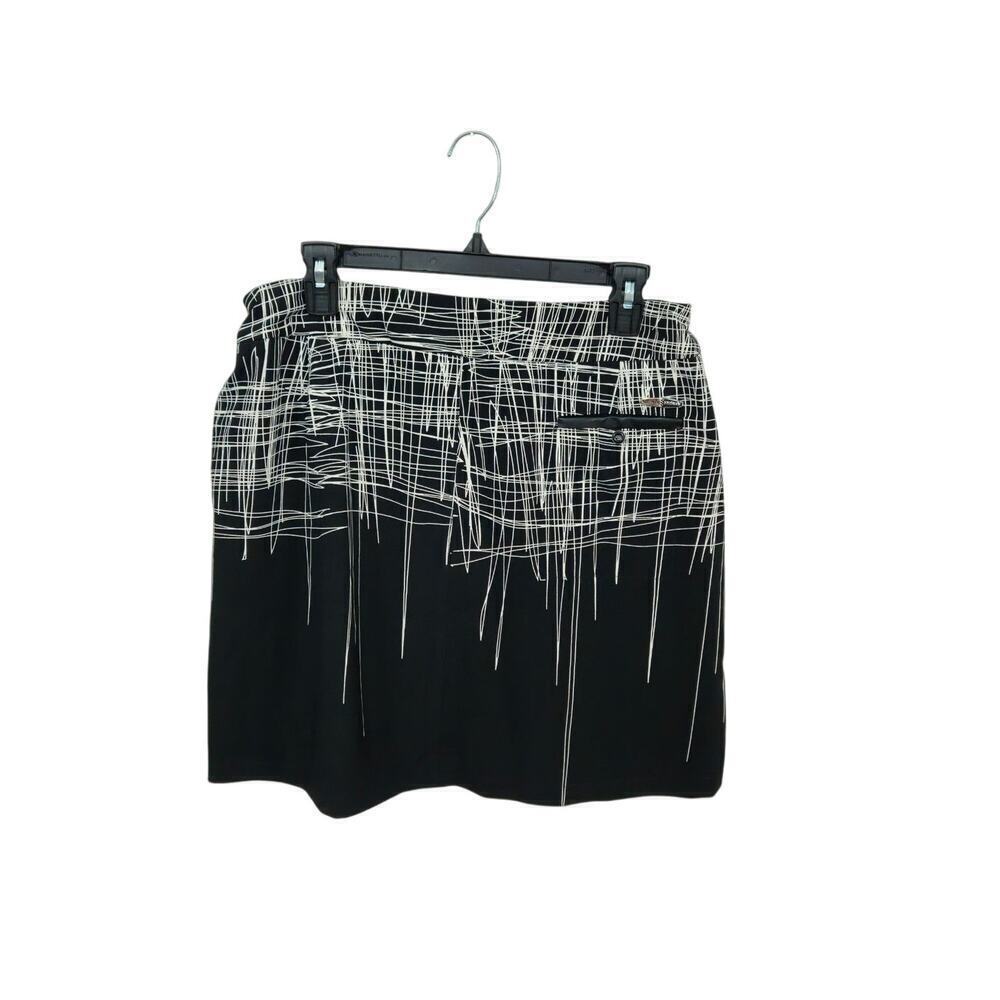 Jamie Sadock Women Strings Golf Skort Size 8 M Two-Way Zip Cooltrex Black/White - Picture 3 of 9